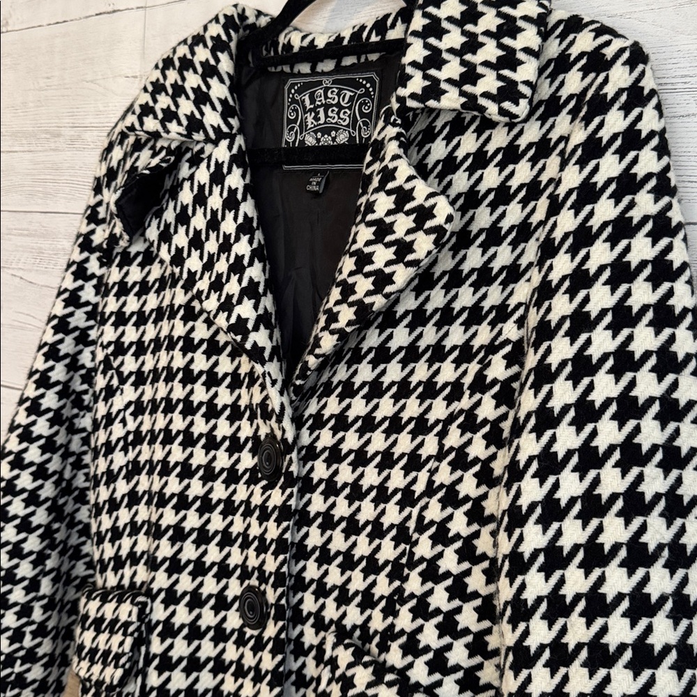 Last Kiss Black and White Houndstooth Pea Coat | SIZE L - Picture 3 of 9